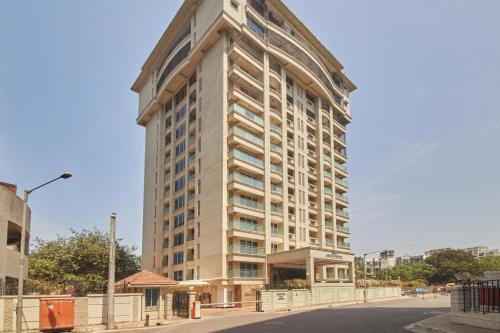 Residency Sarovar Portico Mumbai hotel Escorts
