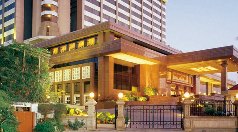 Taj Lands End Mumbai Hotel Escorts