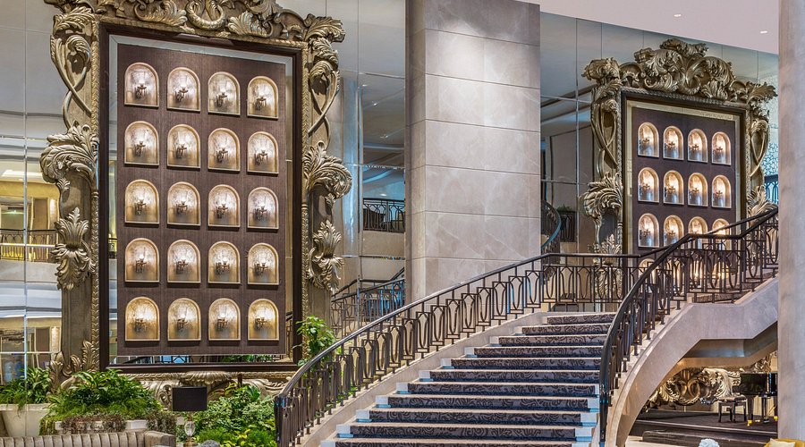 The St Regis Mumbai Hotel Escorts