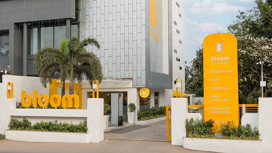 Bloom Hotel Escorts