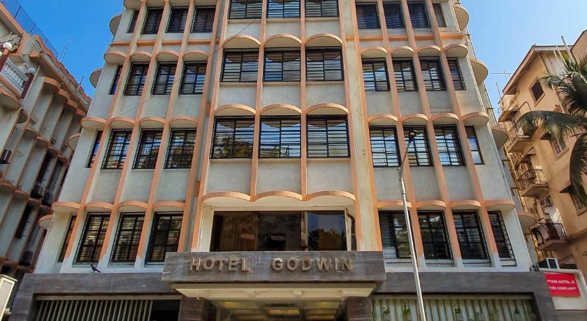 Hotel Godwin Colaba Mumbai Escorts