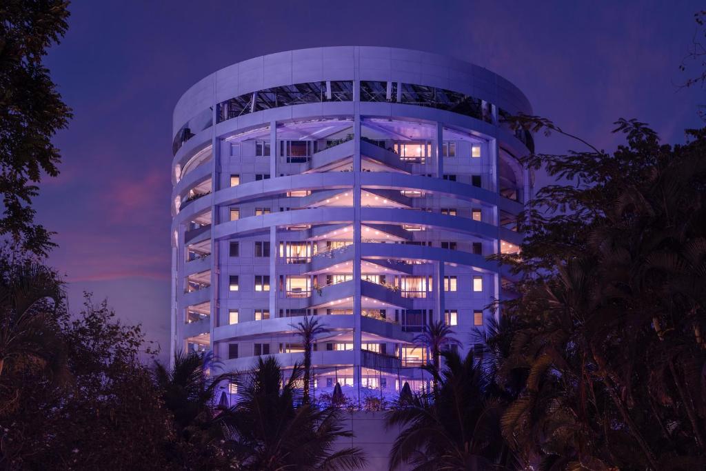 Taj Wellington Mews Mumbai Escorts