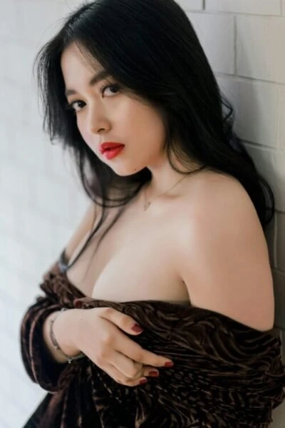 Independent Model Escorts Near